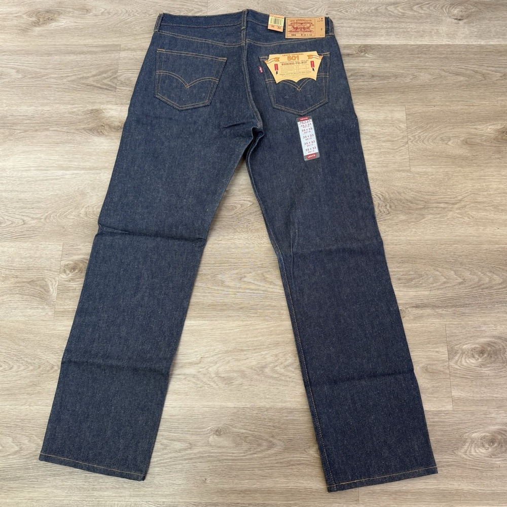 VTG Levis 501XX Shrink To Fit Jeans 35x33 Deadstock Raw Denim 2001 NOS 501 0000